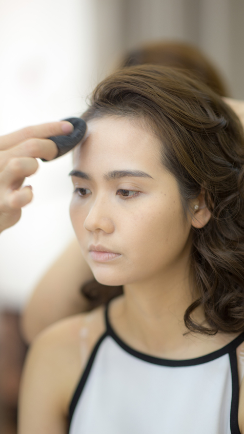 huyen-lizzie-goi-y-style-trang-diem-tre-trung-cho-ngay-an-hoi