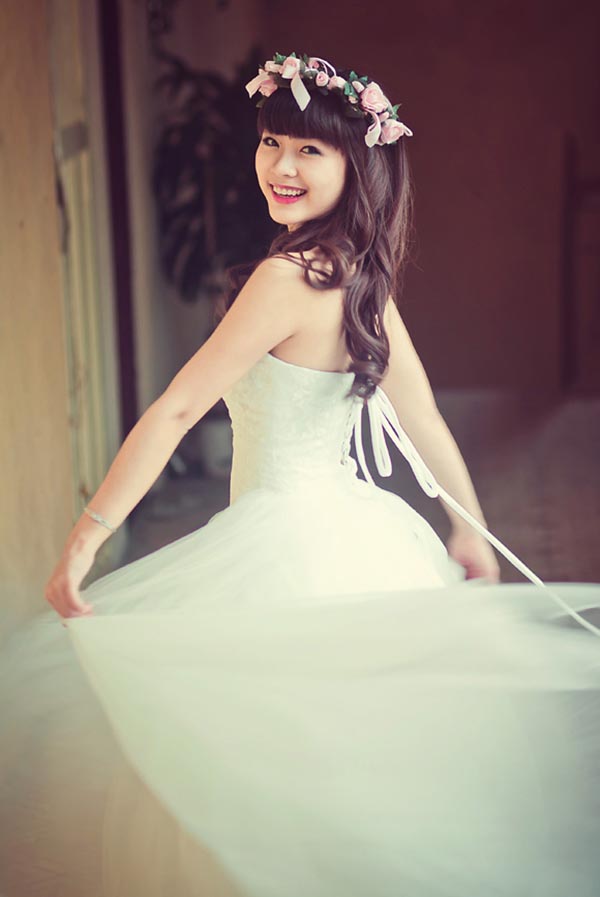 Nhờ sở hữu nhiều lợi thế, vài năm trở lại đây, Hoài Thu còn được mời cộng tác với nhiều kênh truyền hình như: RealTV, ITV, Quốc phòng Việt Nam...