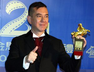 Huỳnh Thu Sinh là chủ nhân danh hiệu Ảnh Đế duy nhất của Hong Kong từng có quá khứ đóng phim 18+