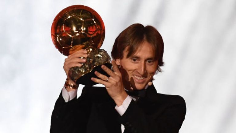 Thực tế, Luka Modric rất xứng đáng giành mọi danh hiệu cá nhân trong năm 2018