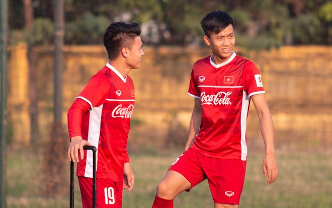 Nhiều cầu thủ trẻ Việt Nam đã tiến bộ rất nhiều.