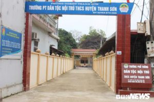 Trường THCS dân tộc nội trú Thanh Sơn, nơi xảy ra vụ việc chấn động dư luận. Ảnh VTC