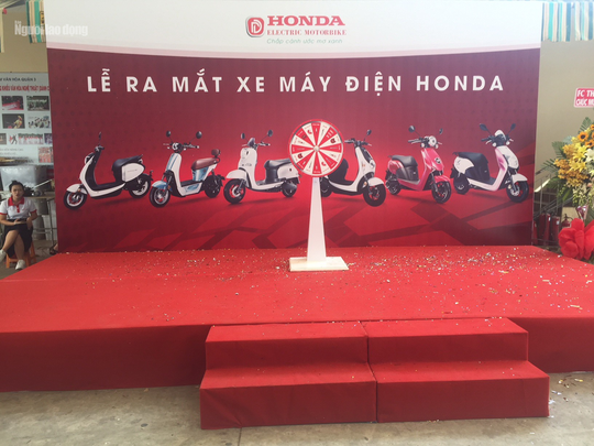 Lễ ra mắt xe máy điện Honda