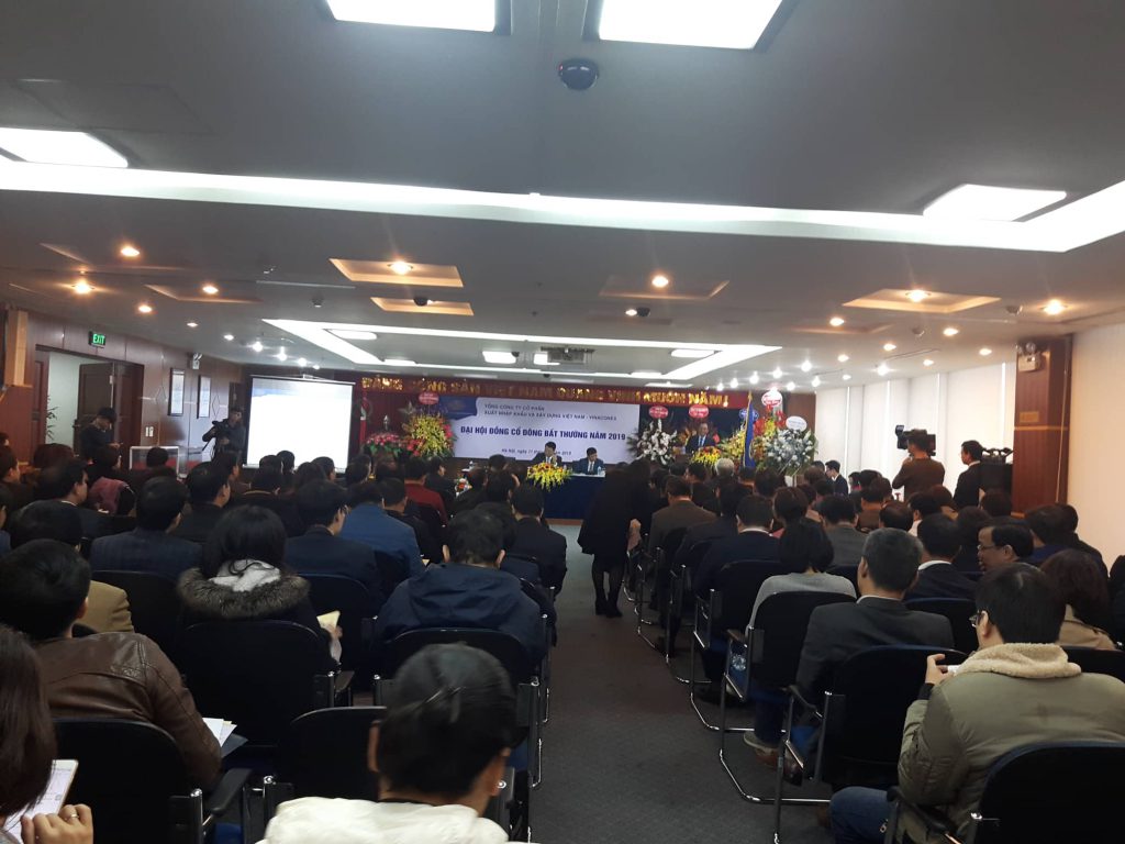 Toàn cảnh ĐHĐCĐ bất thường tại Vinaconex