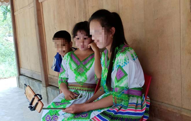 Hai chị em T. và L. may mắn được cơ quan chức năng tỉnh Thanh Hóa giải cứu thoát khỏi đường dây lừa bán người qua Trung Quốc.