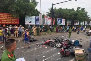 Vụ tai nạn tại huyện Bến Lức, Long An khiến 4 người chết, nhiều người bị thương