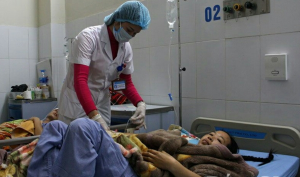 Bệnh nhân đang được chăm sóc tại khoa Ngoại thần kinh bệnh viện. Ảnh do bệnh viện cung cấp.