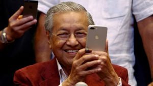 Thủ tướng Malaysia Mahathir Mohammad - Ảnh: REUTERS