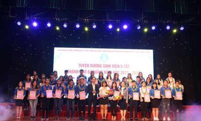 Ban Thư ký Hội Sinh viên TP Đà Nẵng quyết định công nhận 82 cá nhân và 2 tập thể đạt danh hiệu “Sinh viên 5 tốt” cấp thành phố năm học 2017 – 2018. Ảnh: Giang Thanh