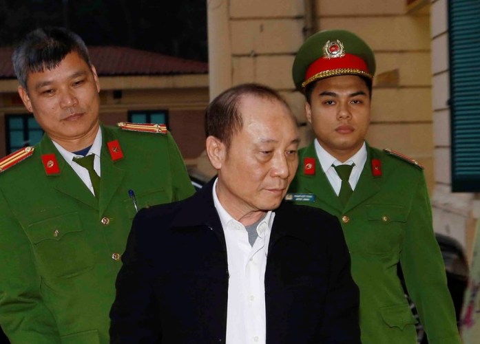 Bị cáo Phan Hữu Tuấn (ảnh TTXVN).