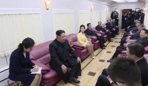 Nội thất của đoàn tàu bọc thép chở Kim Jong-un.