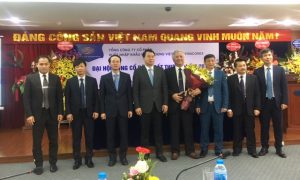 Ông Đào Ngọc Thanh - Tân Chủ tịch HĐQT cùng HĐQT Tổng công ty Vinaconex ra mắt.