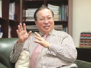 Giáo sư Augustine Hà Tôn Vinh