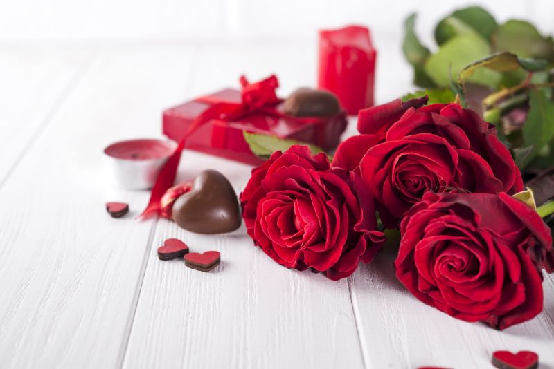 Người Mỹ chi 20,7 tỷ USD cho ngày Valentine. Ảnh: Yahoo News
