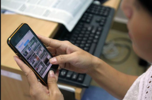 Nạn nhân mới nhất ở Sài Gòn vừa bị lừa mất 4,5 tỷ đồng chỉ sau những cuộc gọi điện thoại. Trước đó, ngày 11/3, Công an quận Tân Phú (TP.HCM) thông tin, đơn vị đang phối hợp cùng các đơn vị nghiệp vụ Công an TP.HCM điều tra truy xét vụ lừa đảo qua điện thoại khiến một người đàn ông mất 4,5 tỷ đồng.