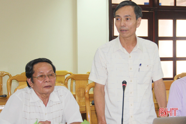Chủ tịch UBND huyện Lộc Hà Lê Trung Phước: Việc đánh giá hiện trạng lượng khách du lịch về Lộc Hà hiện chưa sát thực tế, cần phải thực hiện lại. Quy hoạch cũng cần quan tâm đến các vùng nuôi trồng thủy sản trên địa bàn.