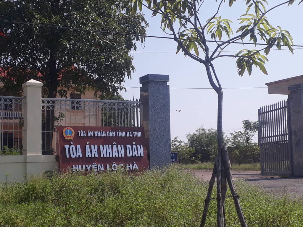 TAND huyện Lộc Hà "từ chối" nhận đơn của dân vì có "quy định ngầm"?