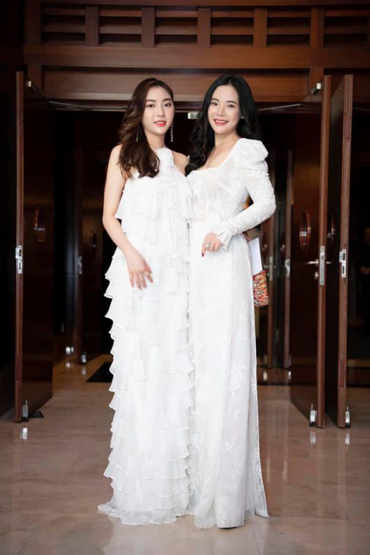 Mai Nhung cùng Hoa hậu Nguyên Thu Trang chủ tịch MLi Việt Nam