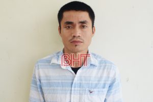 Công an huyện Thạch Hà (Hà Tĩnh) vừa ra quyết định khởi tố vụ án, khởi tố bị can đối với Nguyễn Đình Kỳ (SN 1989), trú tại thôn Trung Thành, xã Thạch Hương (Thạch Hà) về hành vi trộm cắp tài sản.