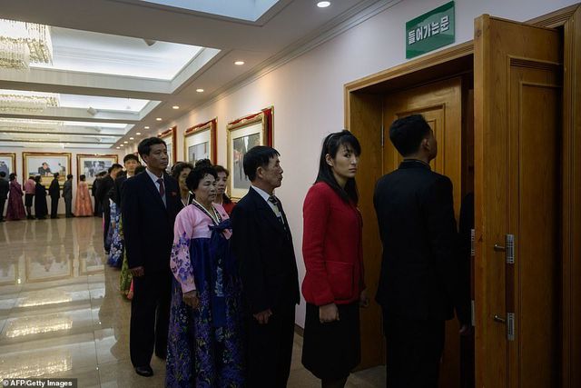 người Triều Tiên nô nức đi bầu cử