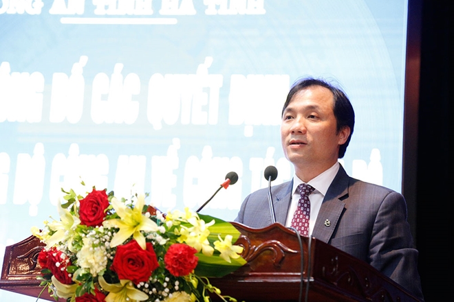Đồng chí Hoàng Trung Dũng - Phó Bí thư thường trực Tỉnh ủy Hà Tĩnh phát biểu tại buổi lễ.