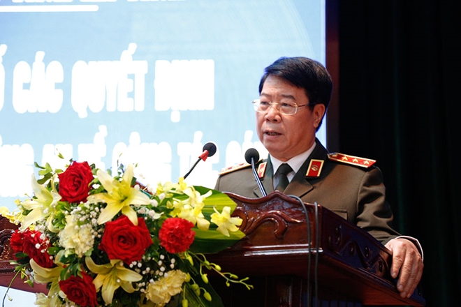 Thượng tướng Bùi Văn Nam phát biểu tại buổi lễ.