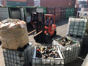 Phế thải độc hại được nhập lậu về cảng Cát Lái (TP.HCM) trong năm qua