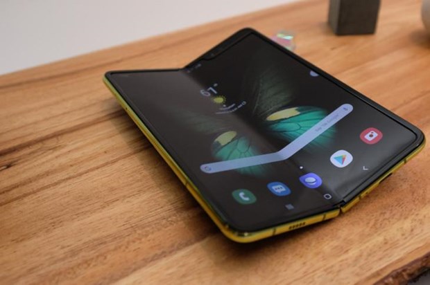 Samsung Galaxy Fold. (Nguồn: techcrunch.com)