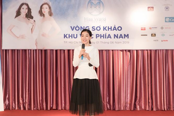 Bà Phạm Kim Dung - Trưởng Ban Tổ chức cuộc thi.