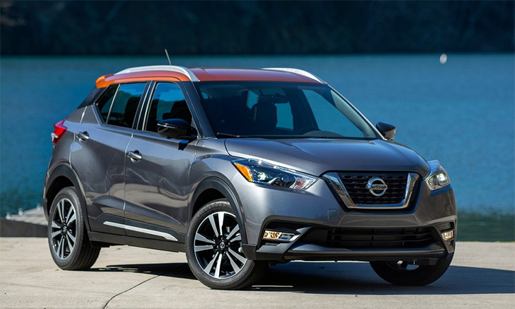 Kicks có số điểm đánh giá 7,8/10.