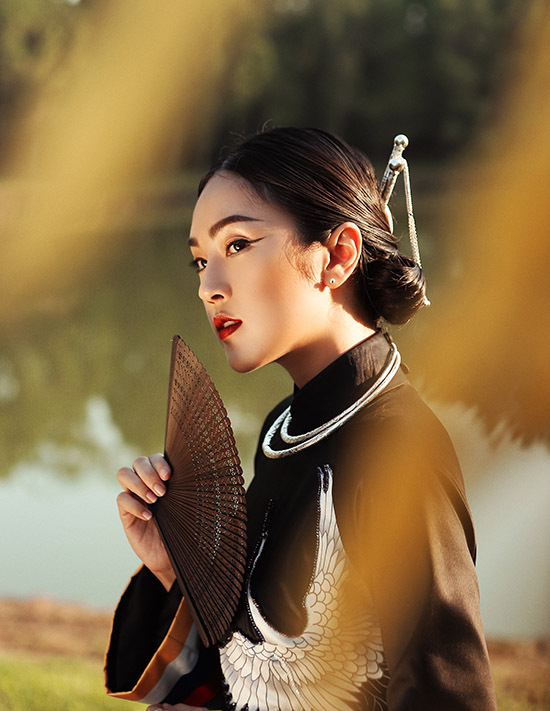 [CaptionMisoa tên thật là Trần Thị Kim Anh, là MC, người mẫu ảnh, VJ kiêm beauty blogger. Cô vừa có chuyến đi du lịch Singapore lần thứ 20 và có nhiều trải nghiệm 5 sao trên hòn đảo Sentosa.