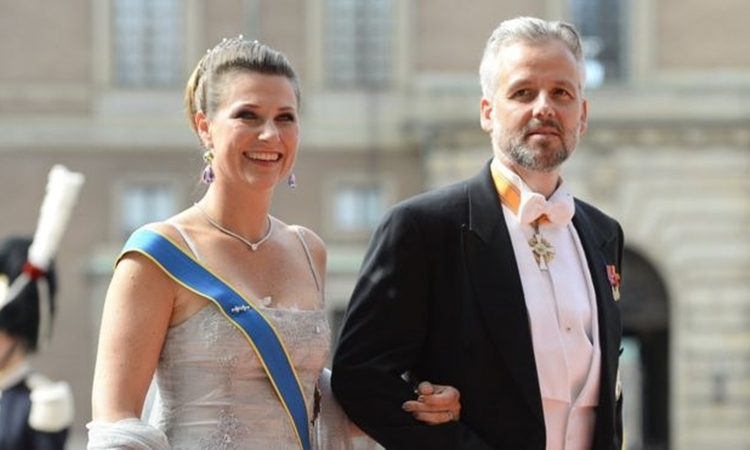 Công chúa Na Uy Martha Louise và nhà văn Ari Behn năm 2015. Ảnh: BBC.