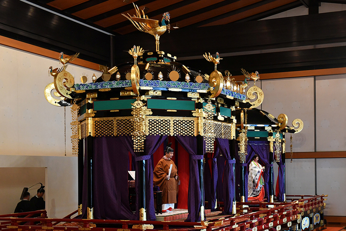 Đường tới ngai vàng của tân Nhật hoàng Naruhito