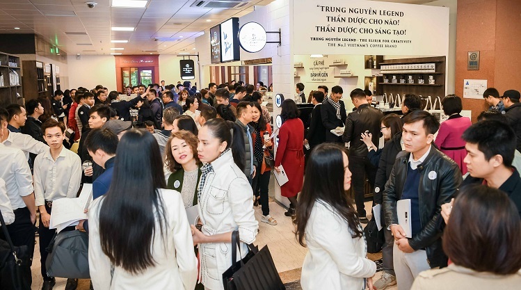 Hàng nghìn đối tác tham dự sự kiện kết nối hệ thống cửa hàng bán lẻ cà phê Trung Nguyên E-Coffee.