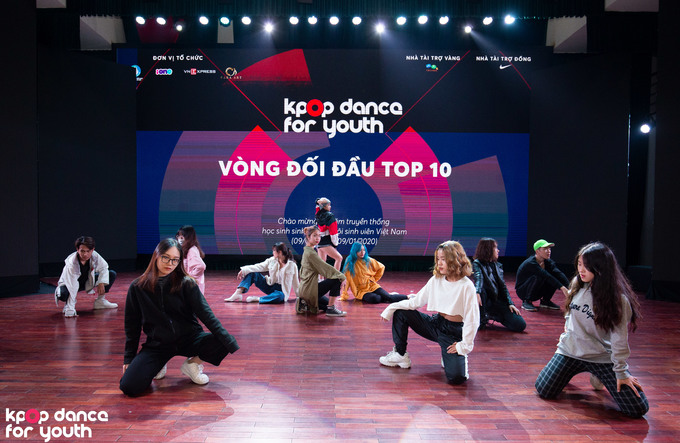 Thí sinh 'Kpop Dance For Youth' tập luyện trước chung kết