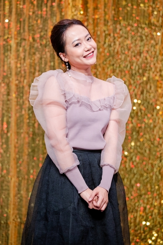 Hồng Ánh đóng Người đẹp Tây Đô khi mới 18 tuổi. Với cô, đây là cơ hội quý báu để trau dồi chuyên mồn và từng bước khẳng định tài năng với khán giả.