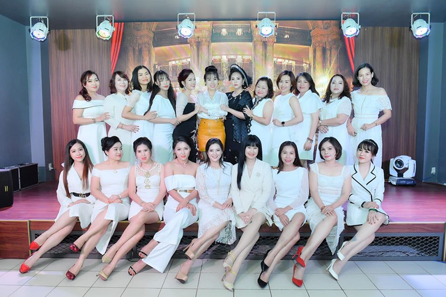 Chủ tịch Bùi Thanh Hương hội ngộ Happy Women Leader Network Gia Lai trong chuyến thiện nguyện - 5