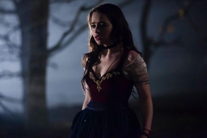 Nhan sắc 'Mẹ Rồng' Emilia Clarke trên màn ảnh