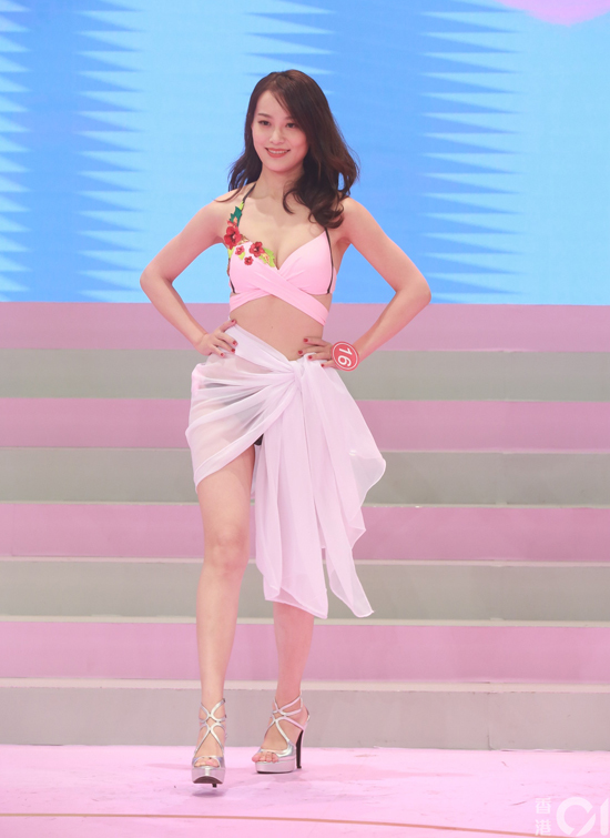 Sinh viên 22 tuổi đăng quang Miss Asia 2019