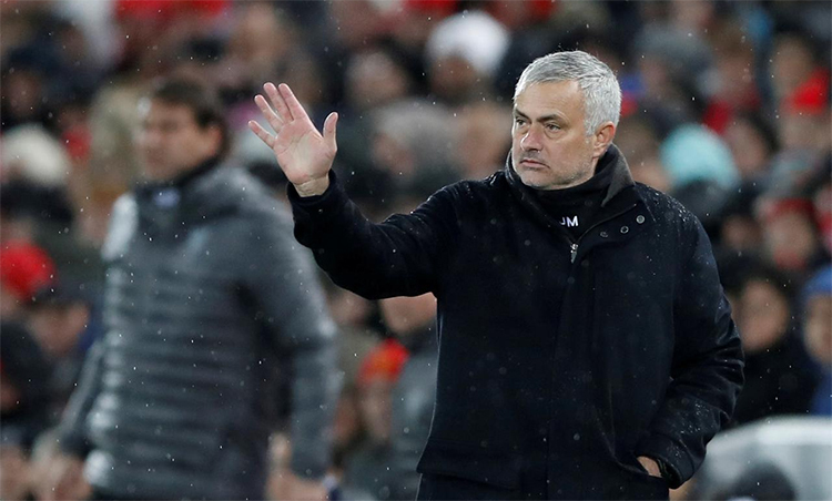 Mourinho sẽ không mạnh tay chi tiêu như từng làm ở Chelsea, Real và Man Utd. Ảnh: Reuters