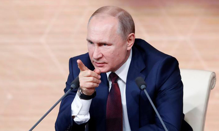 Tổng thống Nga Vladimir Putin trong cuộc họp báo cuối năm tại Moskva, Nga hôm 19/12. Ảnh: Reuters.