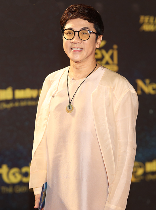 Helen Thanh Đào dự thảm đỏ