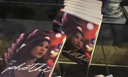 Thu Hoài kể về cuộc đời qua sách Đàn bà phố thị