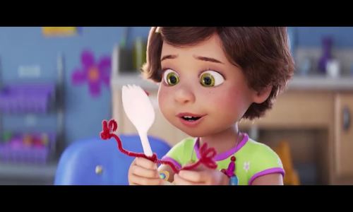 Toy Story 4 kể chuyện chiếc nĩa hòa nhập thế giới đồ chơi