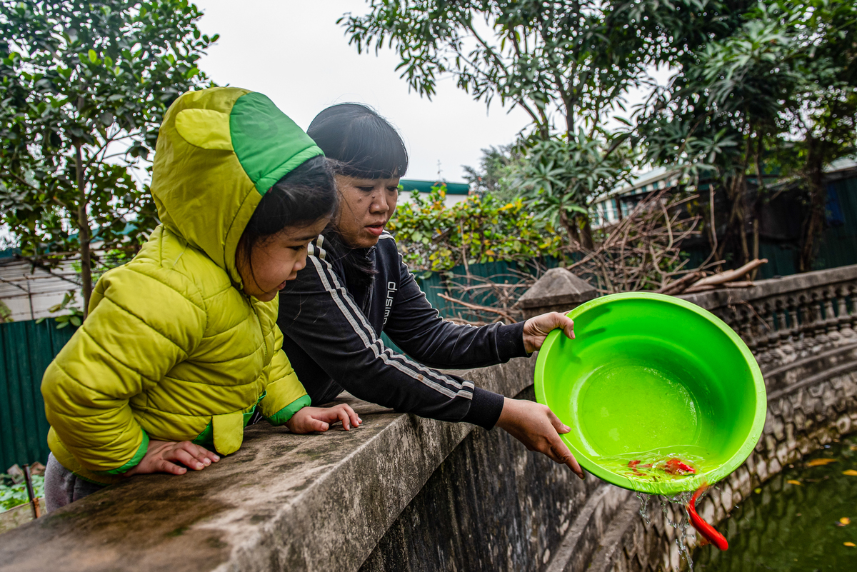 Lễ cúng ông Táo của một gia đình Hà Nội