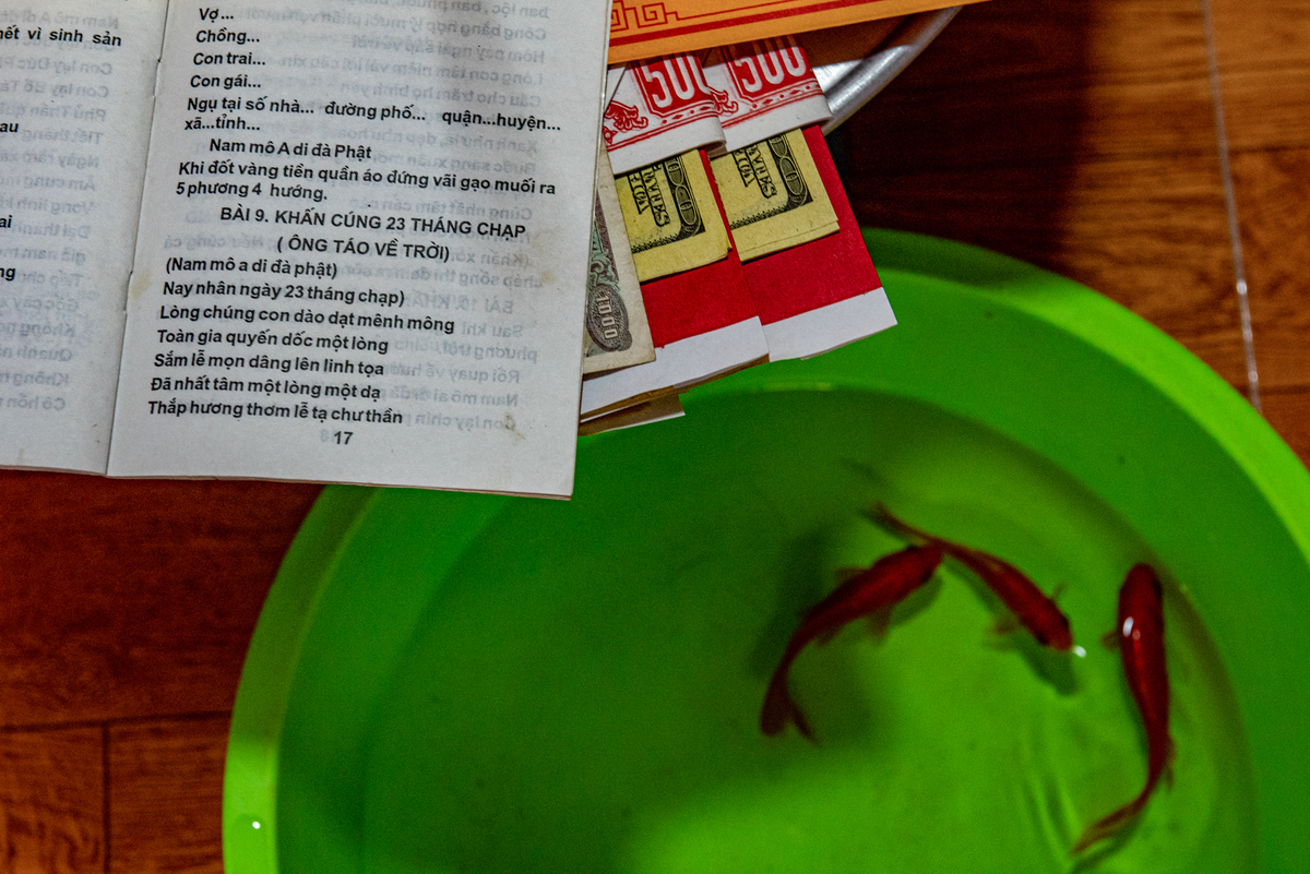 Lễ cúng ông Táo của một gia đình Hà Nội