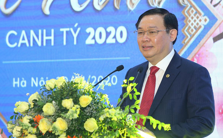 Phó thủ tướng Vương Đình Huệ phát biểu tại buổi làm việc ngày 30/1 tại Ngân hàng Quân đội. Ảnh: VGP