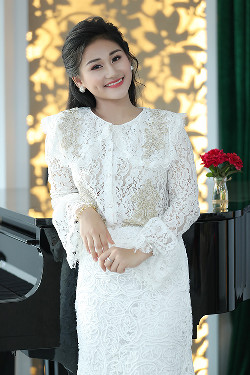 NSƯT Tố Nga mừng học trò ra MV - 7