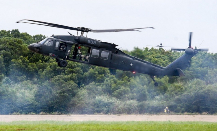 Một trực thăng UH-60M trong biên chế Đài Loan. Ảnh: UDN.