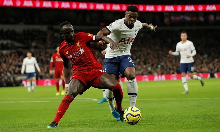 Tottenham khiến Liverpool phải mướt mồ hôi để giành ba điểm. Ảnh: Guardian.